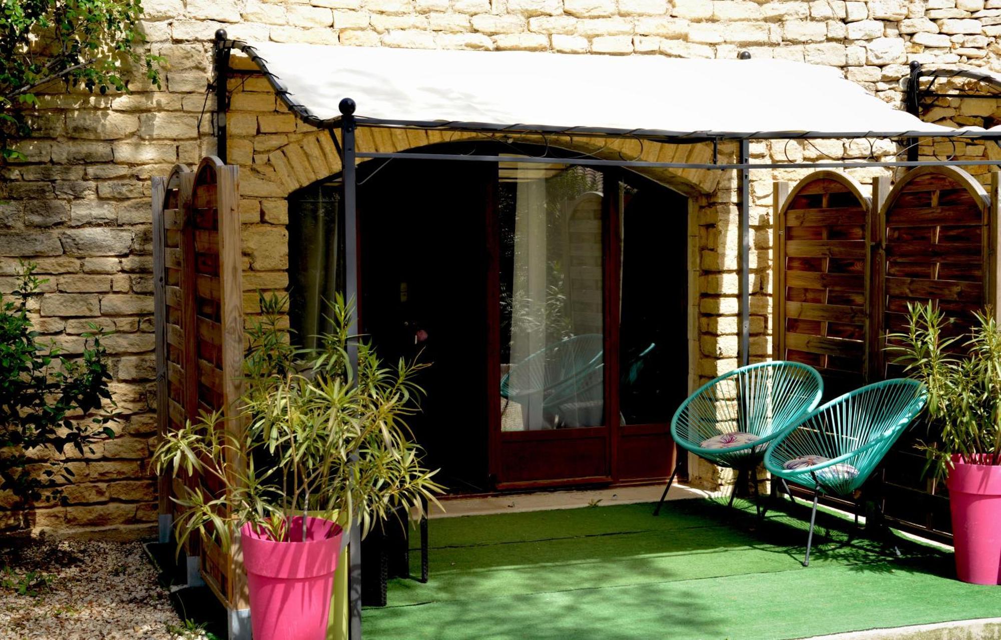 Bed and Breakfast Les Jardins D'Eleusis Murs  Exterior foto