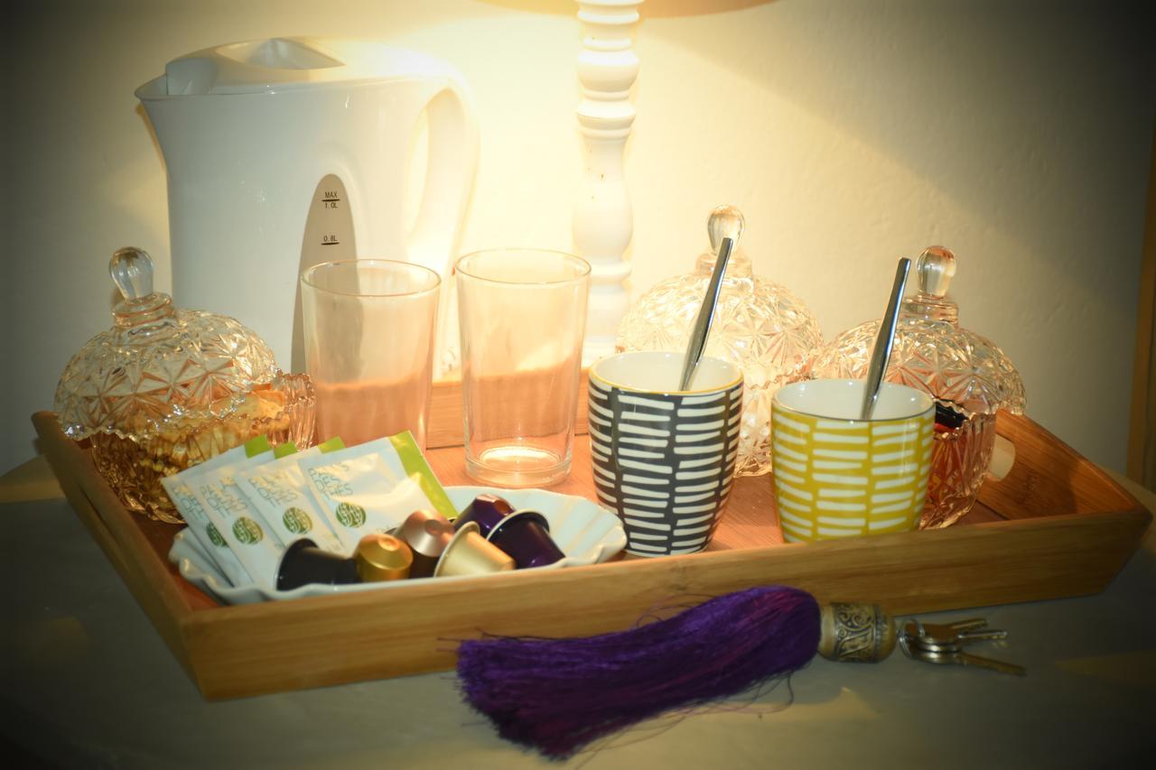 Bed and Breakfast Les Jardins D'Eleusis Murs  Exterior foto